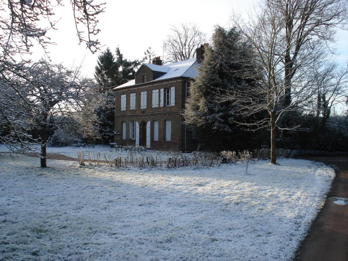Bed and Breakfast Au Charme Des Pommiers Thiberville Esterno foto