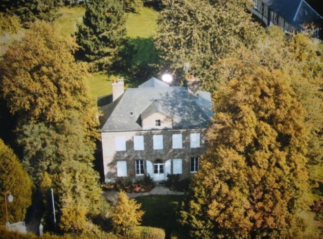Bed and Breakfast Au Charme Des Pommiers Thiberville Esterno foto